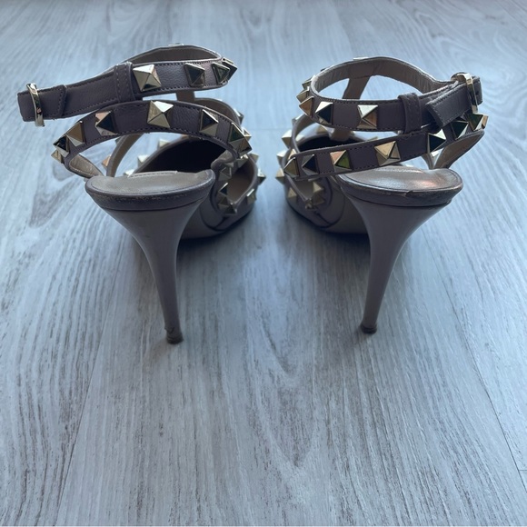 Valentino Garavani rockstud ankle strap high heel nude beige leather sz EU 38.5 - Picture 4 of 10